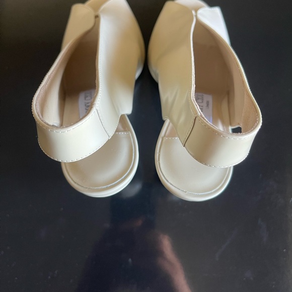 Jimmy Choo heels - Picture 9 of 11